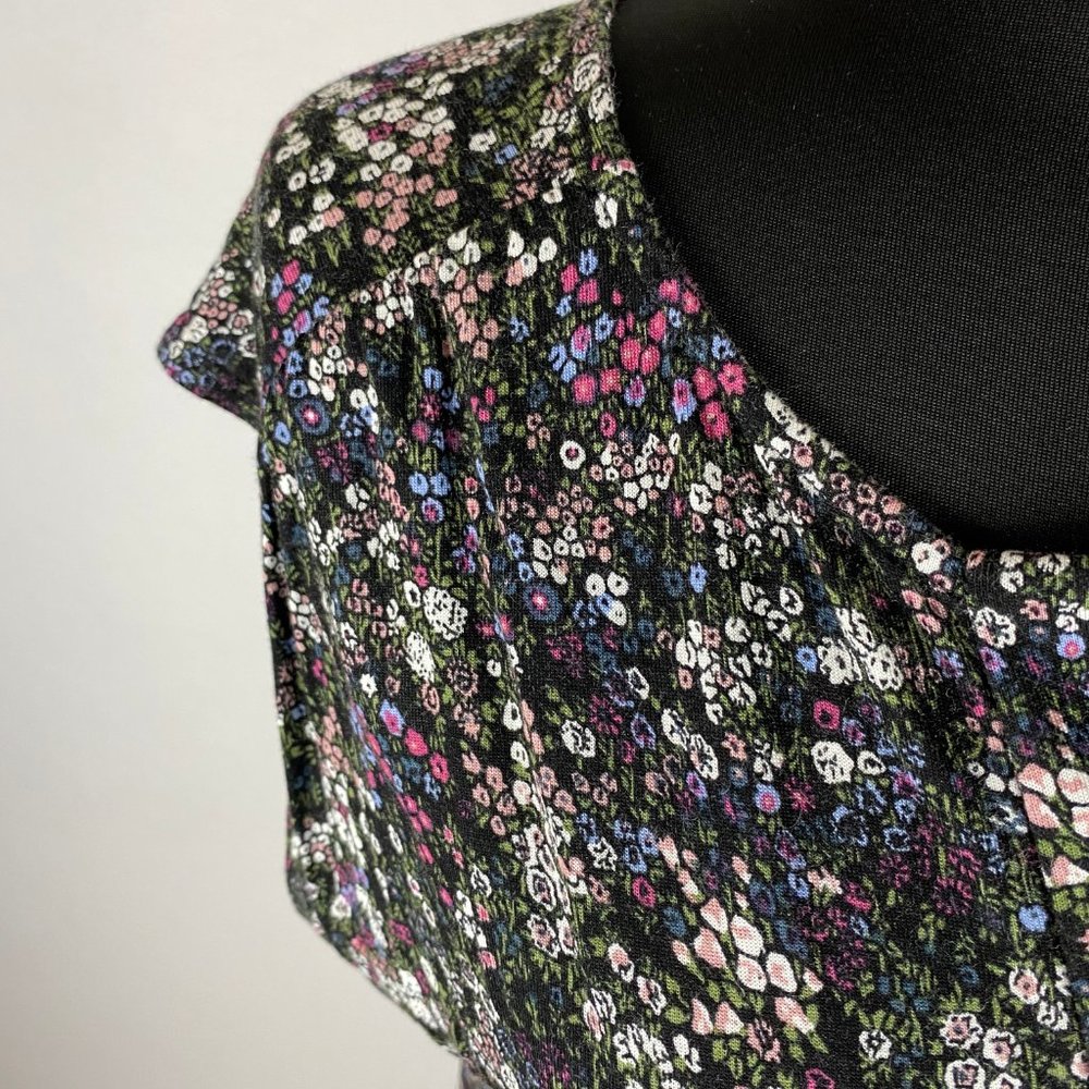 Loft Outlet S Floral Patterned Split Neck Top - image 4